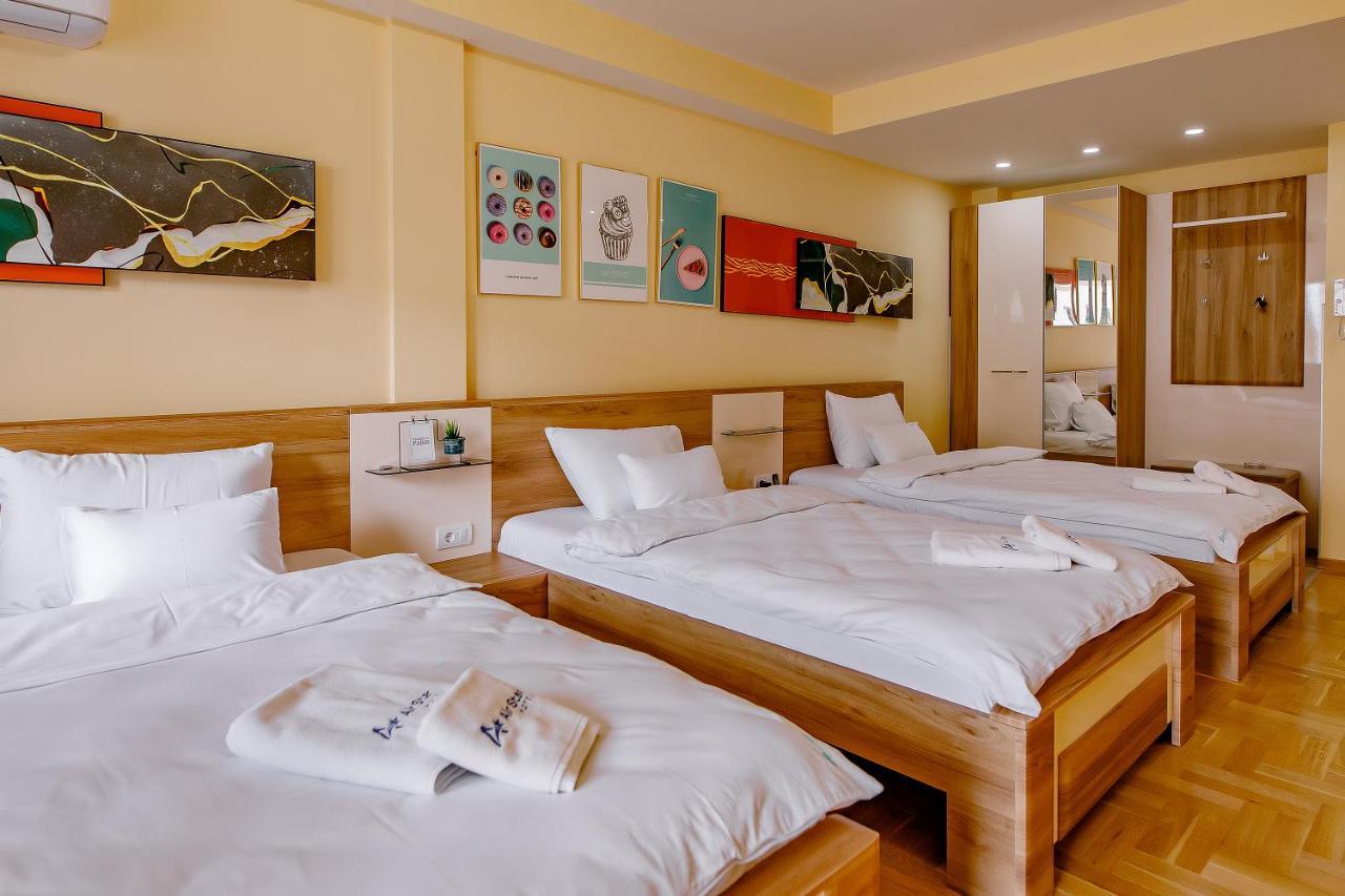 Airstar Hotel Surcin Ngoại thất bức ảnh